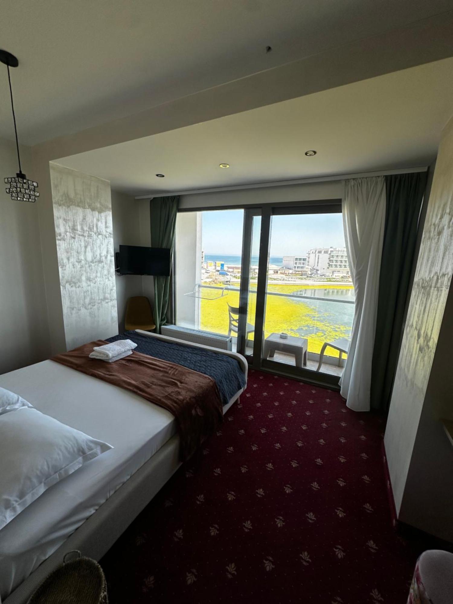 White Boutique Hotel- Ефоріє-Норд Екстер'єр фото